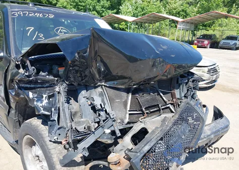 2004 GMC Yukon Denali из США, поврежденный, VIN 1GKEK63U74J175352